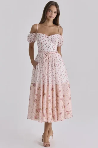 Penelope hvit roseprint georgette-midikjole med bånd
