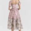 Penelope rosa blomstret chiffong-midikjole