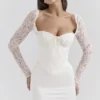 Perdi Vintage elfenbensfarget sateng-maxi-kjole