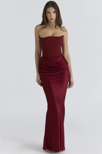 Persephone vinrød stroppeløs korsetter-maxidress