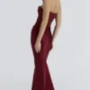 Persephone vinrød stroppeløs korsetter-maxidress