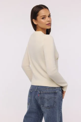 Poppie kremfarget ull + kashmir rosa blomsterbrodert Cardigan