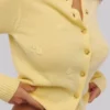 Poppie Lemon Cardigan i ull og kashmir med blomsterbroderi