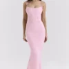 Romola rosa stretch-mesh-maxi-kjoler med sommerfugl