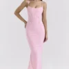 Romola rosa stretch-mesh-maxi-kjoler med sommerfugl