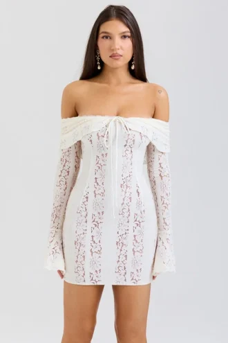 Sadie Vintage kremfarget blomsterblonder-minikjole med bare skuldre