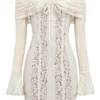 Sadie Vintage kremfarget blomsterblonder-minikjole med bare skuldre
