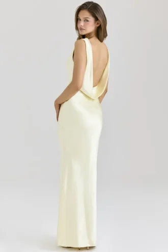 Safaira Buttermilk Satin Draped Cowl Neck Maxi Kjoler