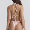 Tahiti bikinier med blomstertrykk og snøring i sidene som underdeler