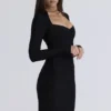 The Naomi svart langermet bandage-minikjole