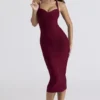 The Supermodel Ruby halterneck-bandasjekjole i midilengde