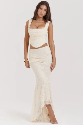 Therese Vintage kremfarget maxi-skjørt i blonder