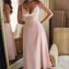 Tiffany Parisian Pink Satin A-Line Midi-kjoler