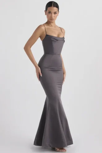 Violette Shadow Satin Fishtail-aftenkjole
