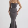 Violette Shadow Satin Fishtail-aftenkjole