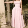 Vivien Strawberry Shortcake Gingham Midi Sommerkjoler