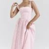 Vivien Strawberry Shortcake Gingham Midi Sommerkjoler