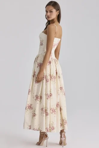 Ysabella elfenben vintage rose print bomull midi Sommerkjoler